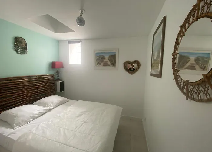 Maison Renovee A La Tranche-sur-mer, Proche Plages Et Commerces, Pour 4 Personnes - Fr-1-22-300 La Tranche-sur-Mer